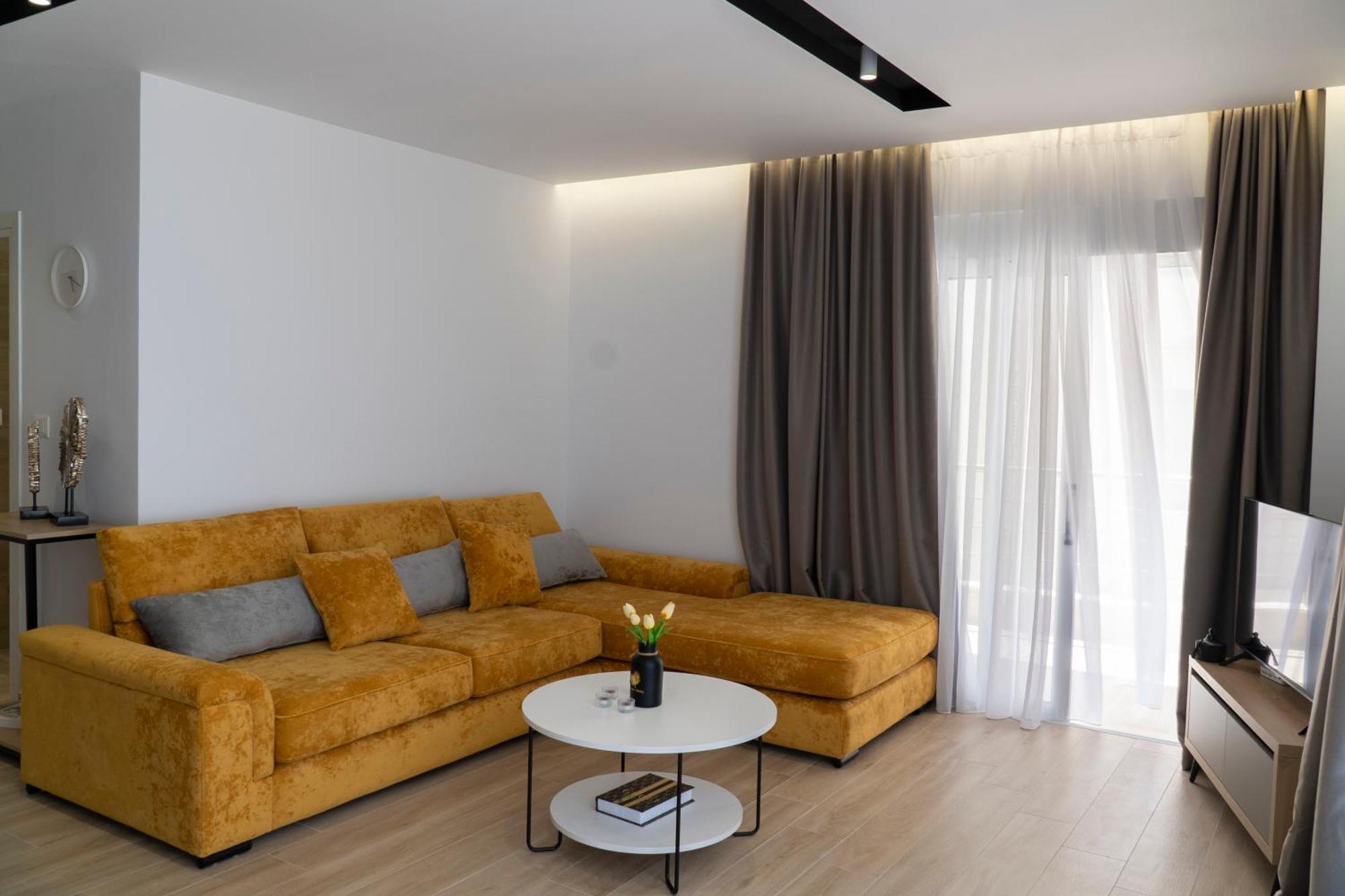 Mateo Apartments Sarande Exterior photo