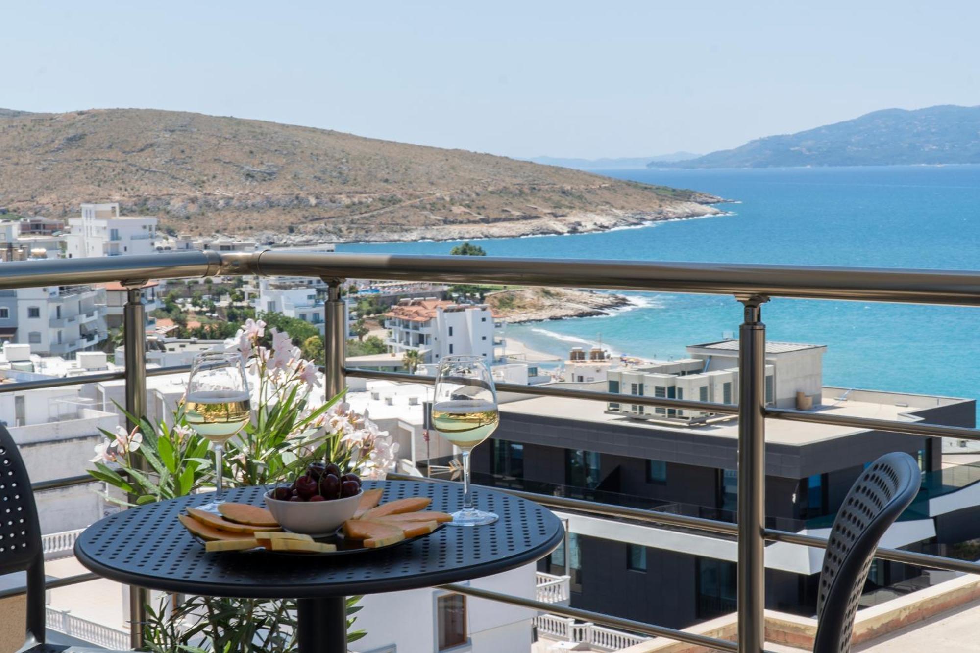 Mateo Apartments Sarande Exterior photo